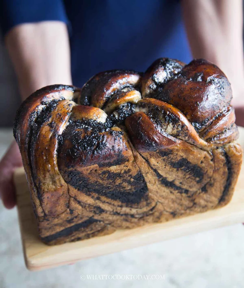Marbled Black Sesame Shokupan