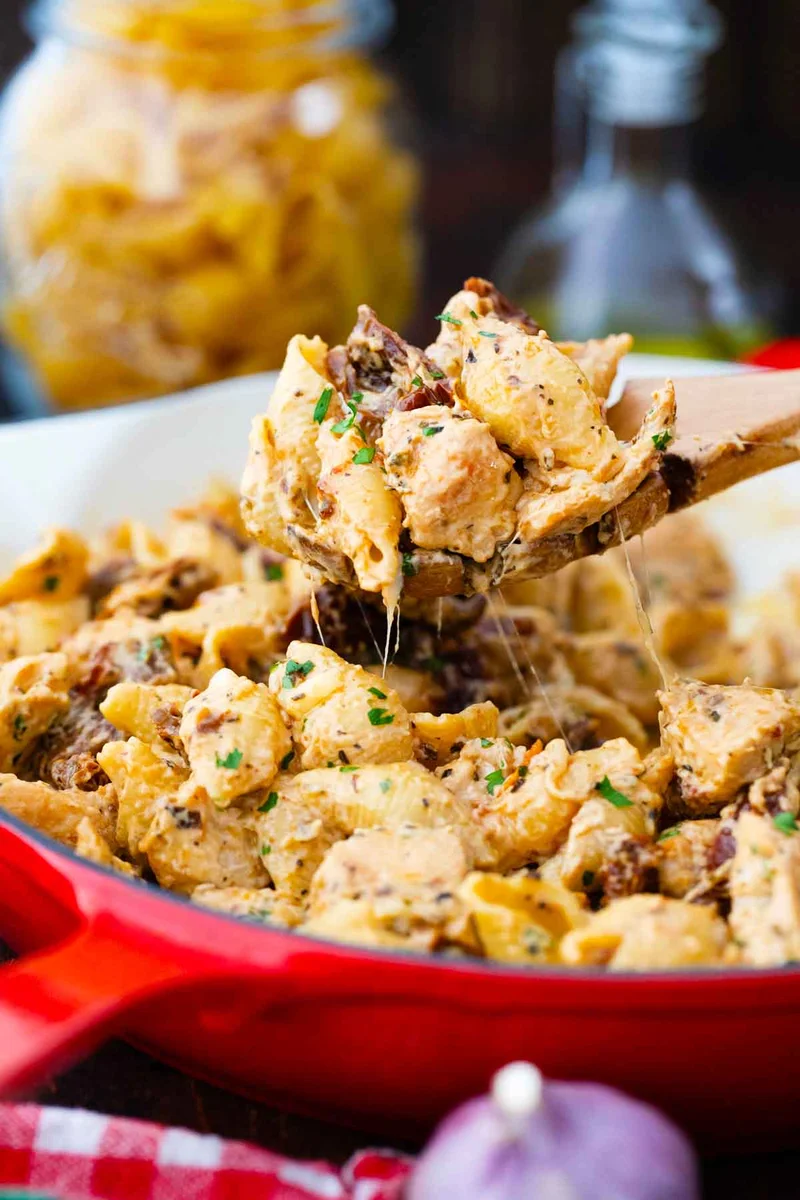 Chicken Mozzarella Pasta