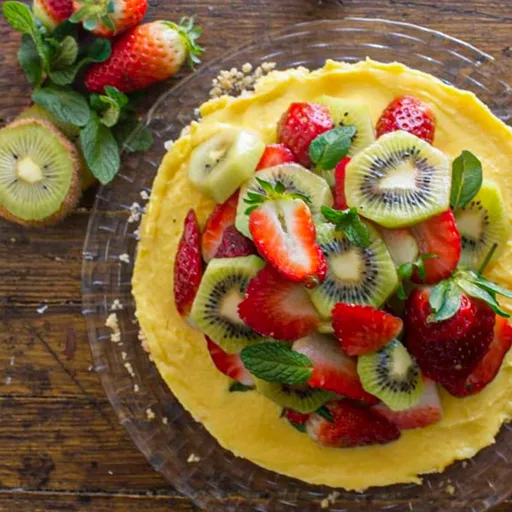 Tarta italiana de crema y fruta fresca