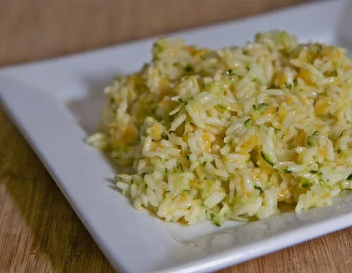 Arroz con calabacín y queso