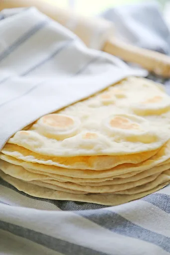 Homemade Soft Flour Tortillas