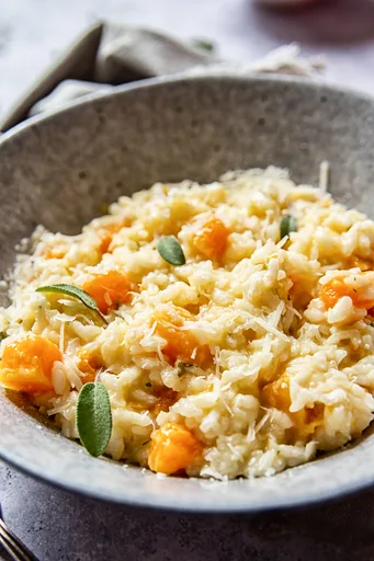 Risotto de calabaza con salvia y queso de cabra