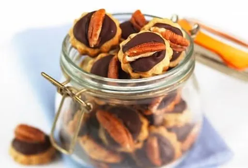 Pecan and Coffee Biscuits