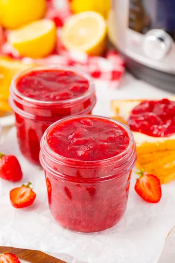 Easy Instant Pot Strawberry Jam