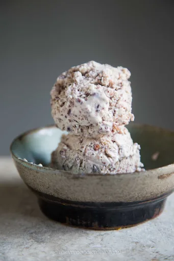 No-Churn Creamy Red Bean Ice Cream