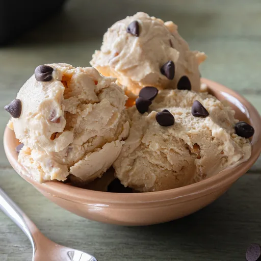 No Churn Peanut Butter Ice Cream