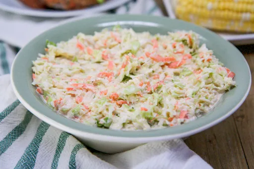 Creamy Coleslaw Recipe (Sweet and Tangy)