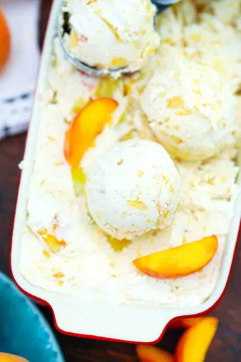Peaches and Cream Ice Cream