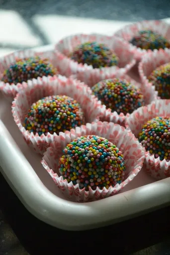 Bolas de dulce de chocolate negro sin huevo - Golosinas fáciles para niños