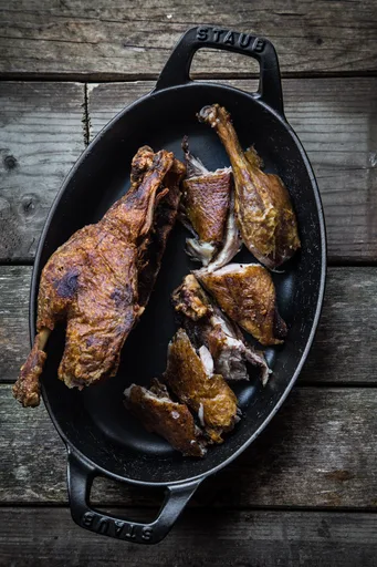Sichuan Fragrant Crispy Duck (Xiang Su Ya)