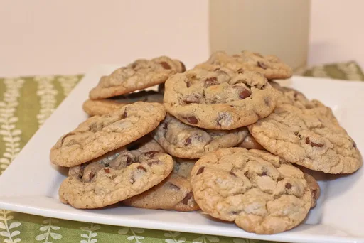 Easy Chocolate Chip Cookies Recipe (Old Fashioned)