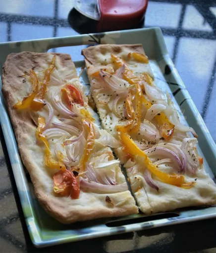Receta de coca / coca catalana / pizza española