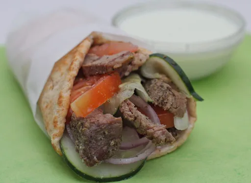 Receta de wraps fáciles de cordero al estilo griego