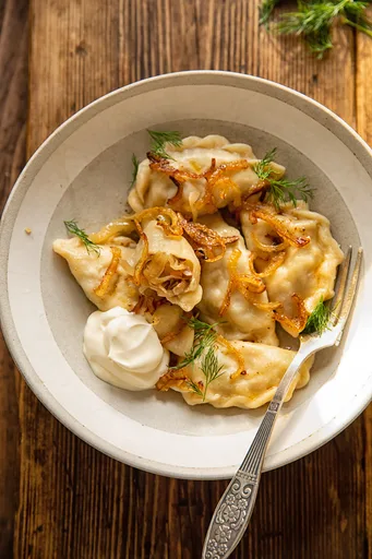 Sauerkraut and Mushroom Vareniki