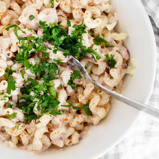 Ensalada de pasta con atún