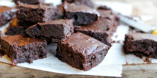 Low-calorie chocolate fudge brownies
