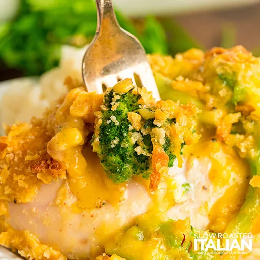 Copycat Cracker Barrel Broccoli Cheddar Chicken