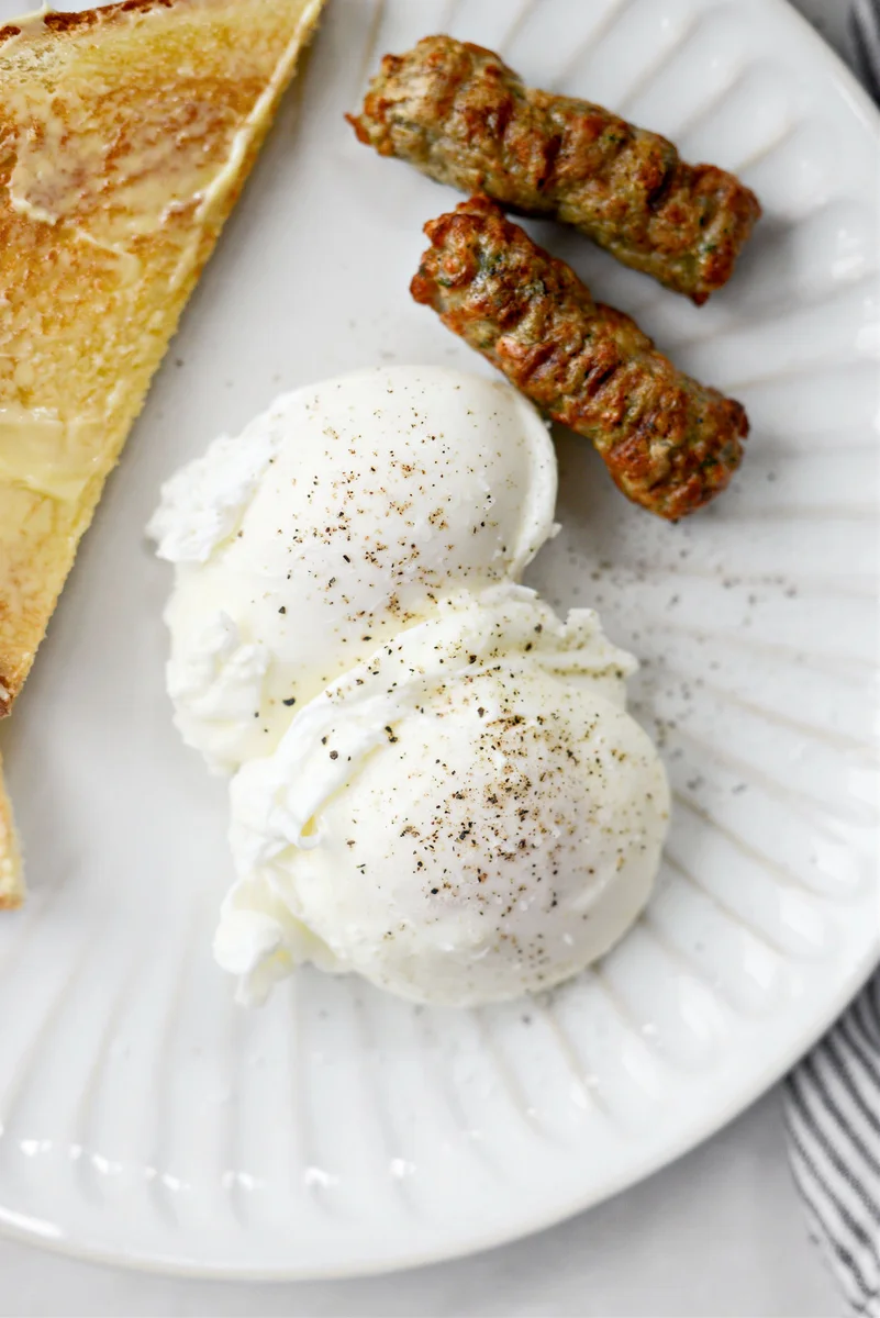 Microwave Poached Eggs
