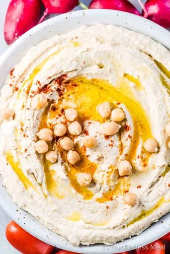 Receta de hummus fácil (¡mucho mejor que el comprado!)