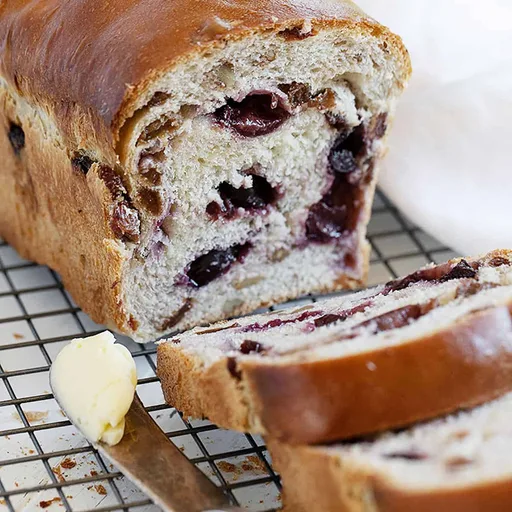 Sweet Cherry Yeast Bread