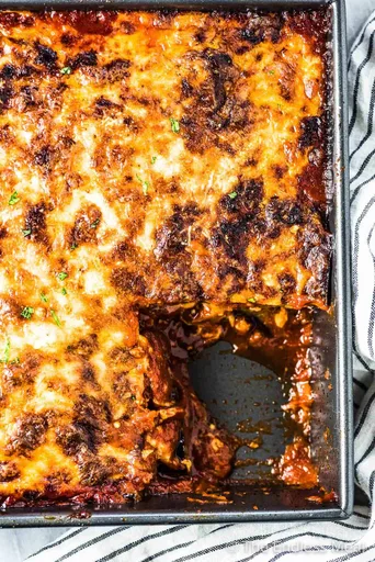Berenjenas a la parmesana fáciles (¡receta de 10 ingredientes!)