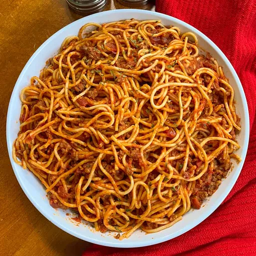 Espaguetis con Salsa de Carne en Olla a Presión