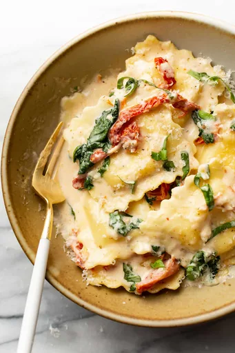 Raviolis toscanos cremosos