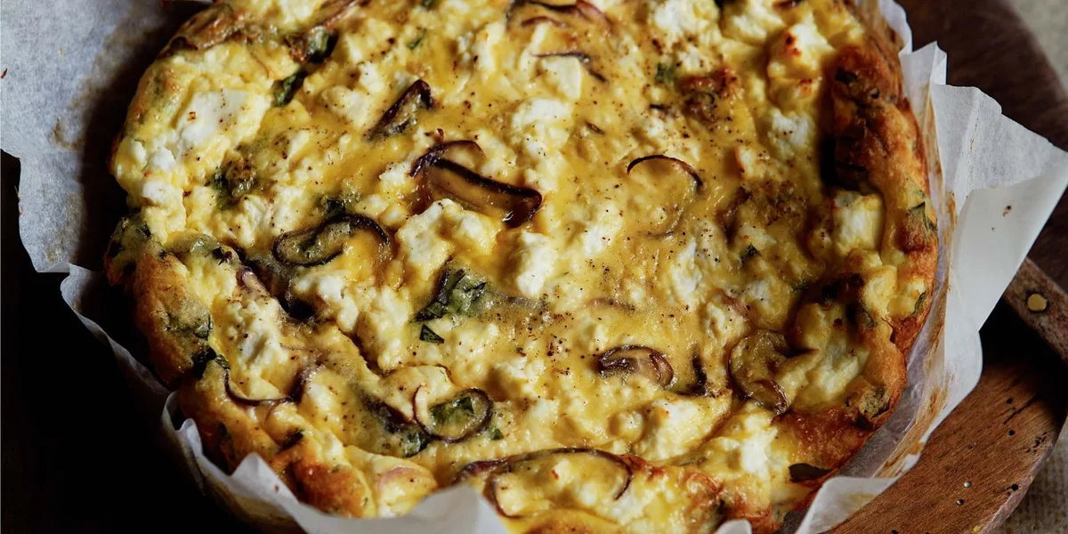 Red onion and ricotta frittata