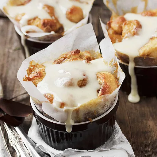 Cinnamon Roll Bites