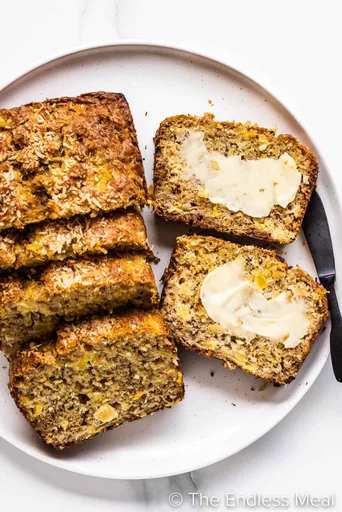 Hawaiian Banana Bread Recipe (with Coconut and Pineapple)