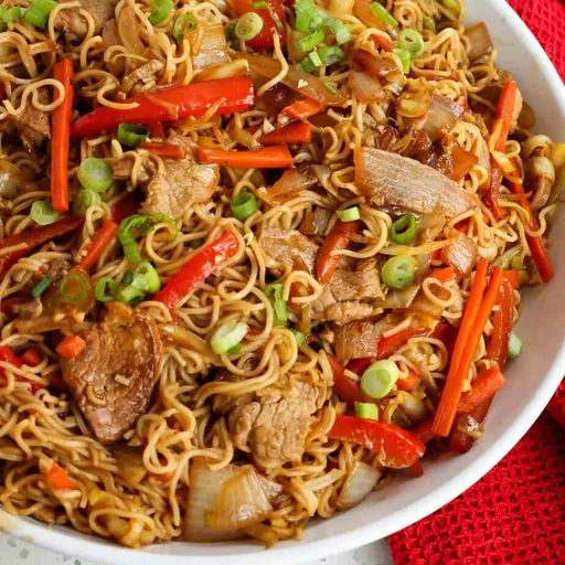 Cerdo Lo Mein