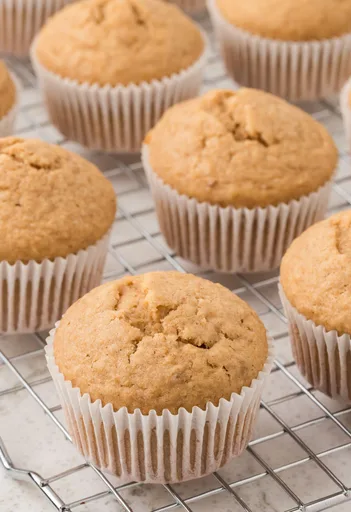 Applesauce Muffins