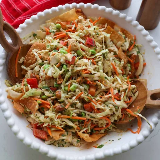 Ensalada de pollo al estilo tailandés