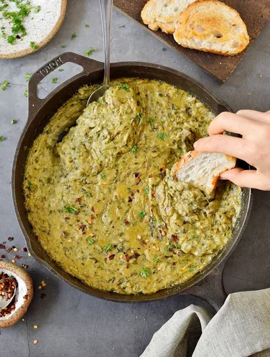 Vegan Spinach Artichoke Dip