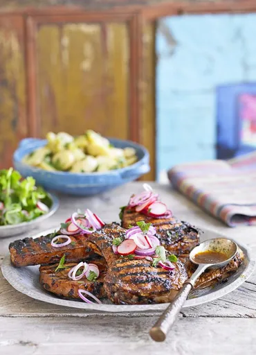Chuletas de cerdo marinadas al estilo mexicano
