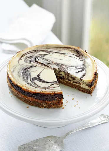 Chocolate Swirl Cheesecake