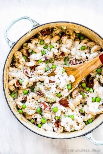 One-Pot Pasta with Peas and Bacon