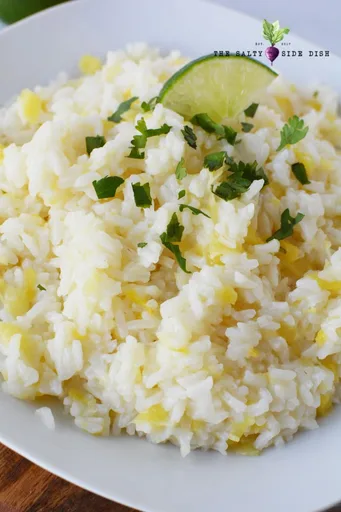 Arroz hawaiano con piña machacada