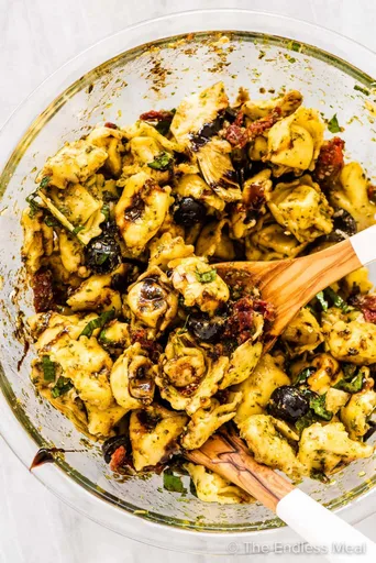 Pesto Tortellini Pasta Salad