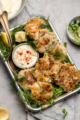 Pasteles de pescado a la sartén (con bacalao fresco)