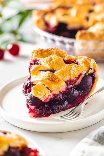 Sweet Cherry Pie