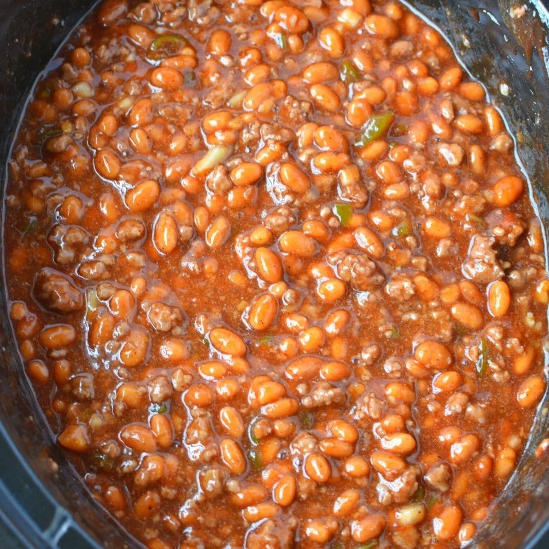 Slow Cooked Baked Beans with Ground Beef