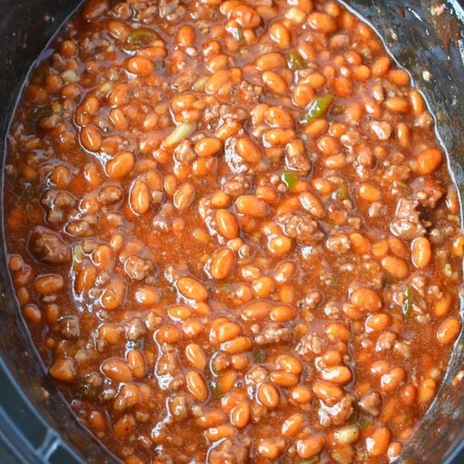 Slow Cooked Baked Beans with Ground Beef