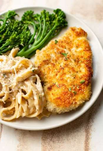 Pollo con costra de parmesano