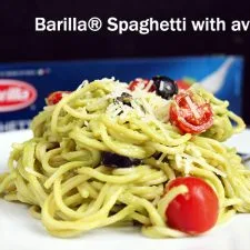Barilla® Spaghetti with avocado