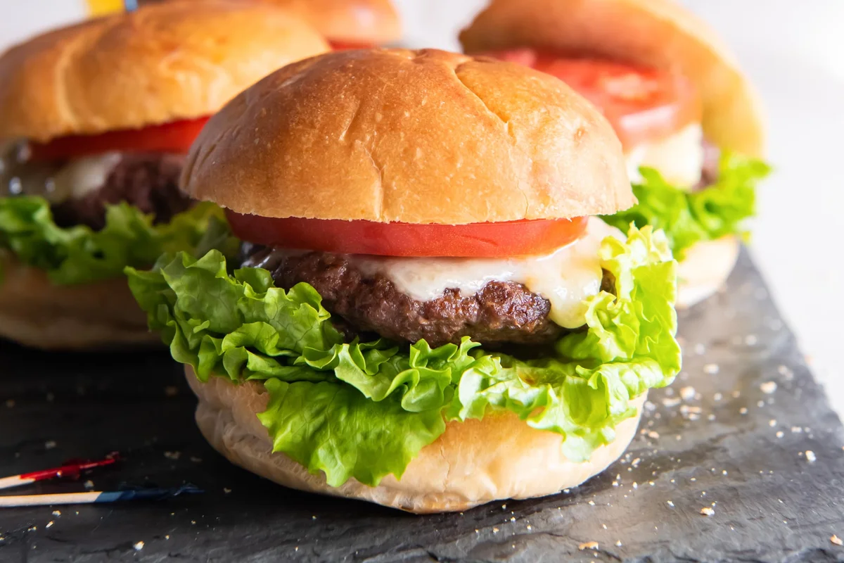 Hamburguesas en freidora de aire