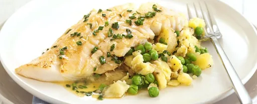 Smoked haddock with chive, pea and potato crush