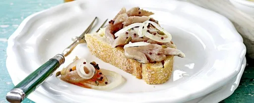 Valentine Warner's pickled herring
