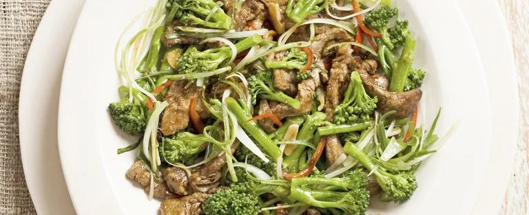 Beef and broccoli stir-fry
