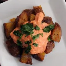 Patatas bravas